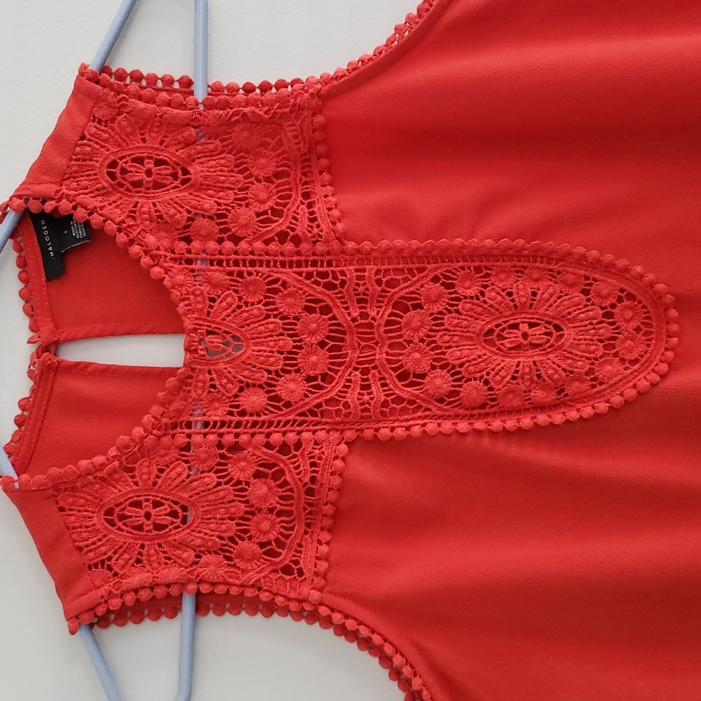 Halogen Lace & Crepe Tank Top Small - Picture 2 of 6